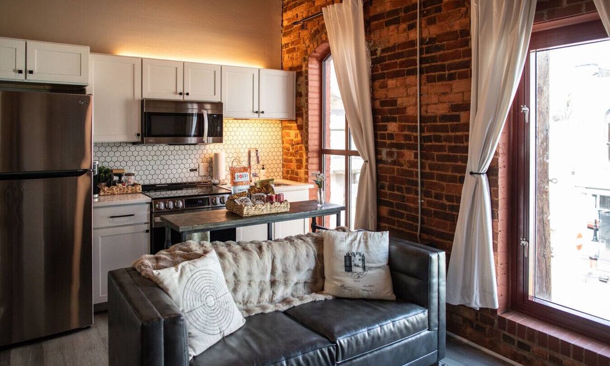 Jonesville Apartment | 1 Bedroom Suite Downtown Elkin Yadkin Valley