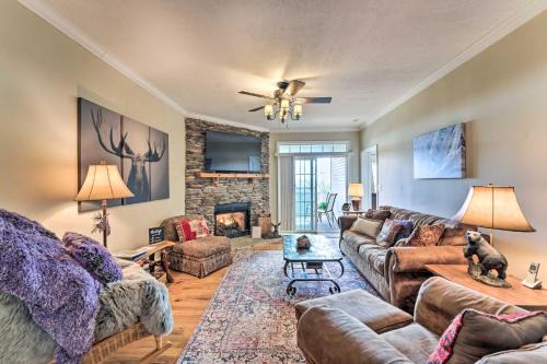 Southcrest House | 1 Mi to Beech Mtn Resort! All-Season Home Base