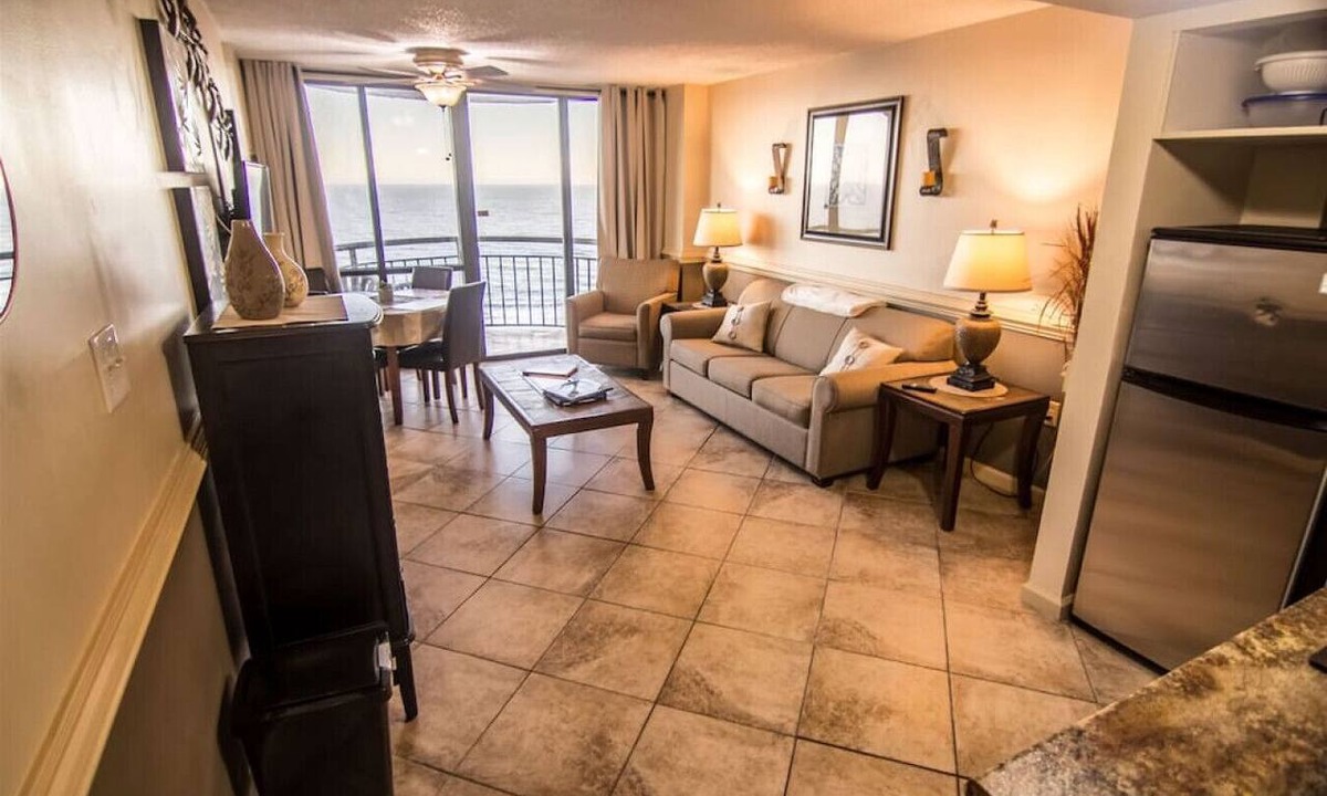 Myrtle Beach Condo | 1101 Oceanfront End Unit Myrtle Beach HVAC UV SNAITIZER Lots of light and incredible views!