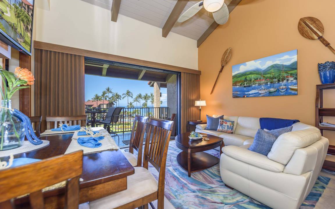 Historic Lahaina Front Street Condo | 116 m² Condo ∙ 3 bedrooms ∙ 6 guests