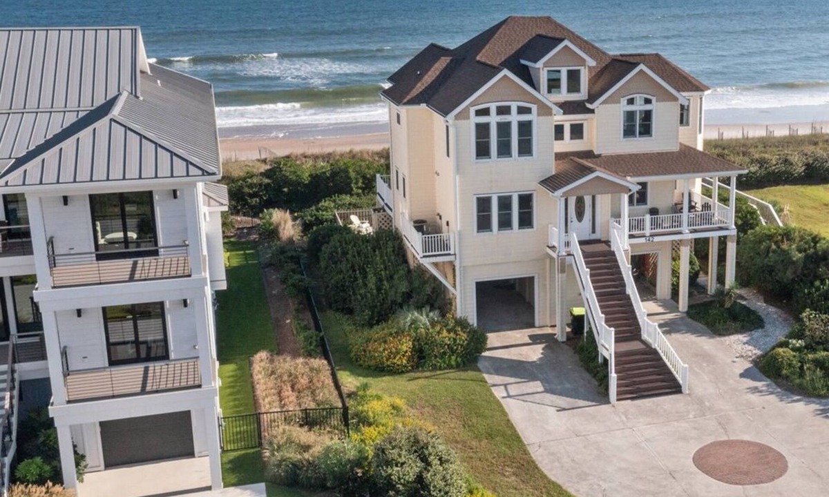 Ocean Sound Village House | 142 Oceanview Lane