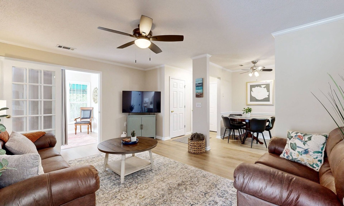 Vaught Condo | 1st floor condo with pool, tennis, close to beach & golf