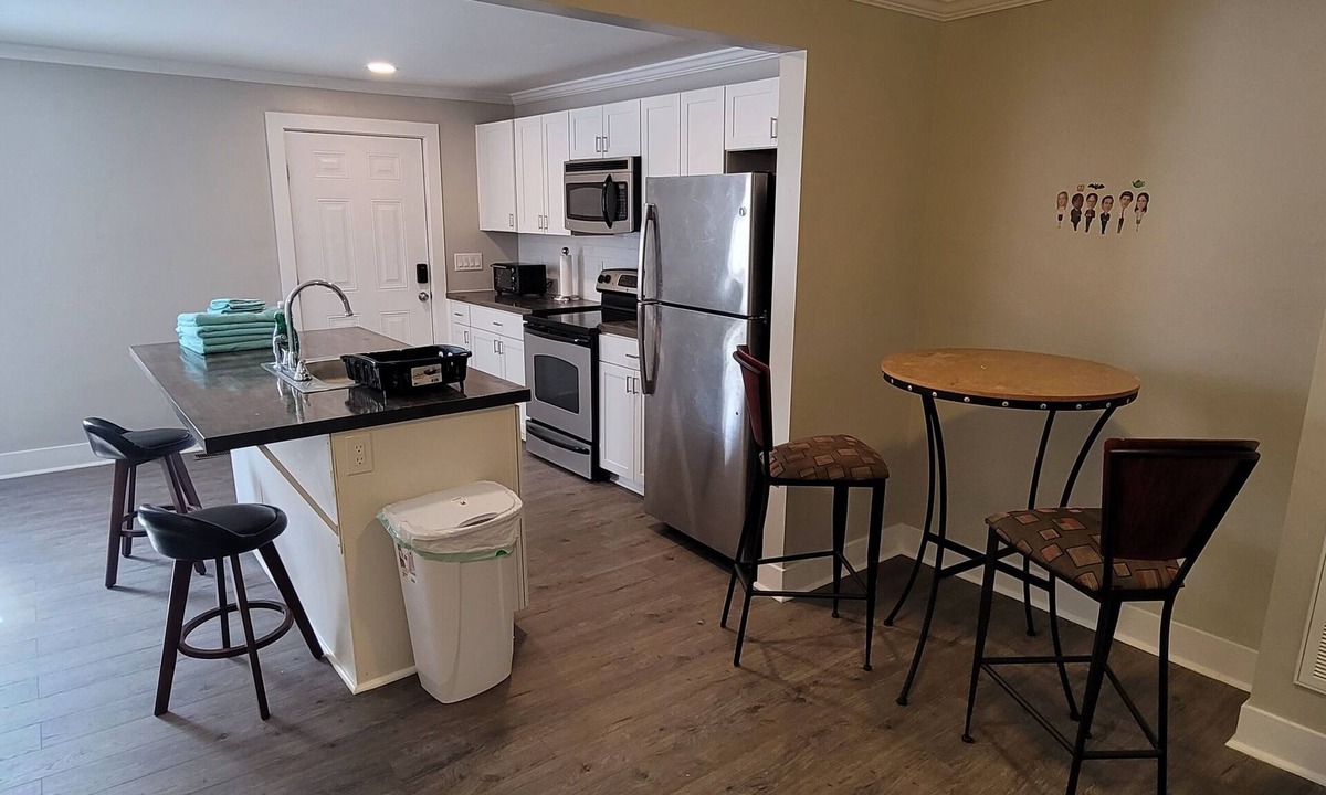 East Durham House | 2 bedrooms 1 bath (duplex) in East Durham. Unit B