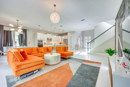 Southside House | < 20 Mi to JAX Beach + Game Days: Upscale Retreat