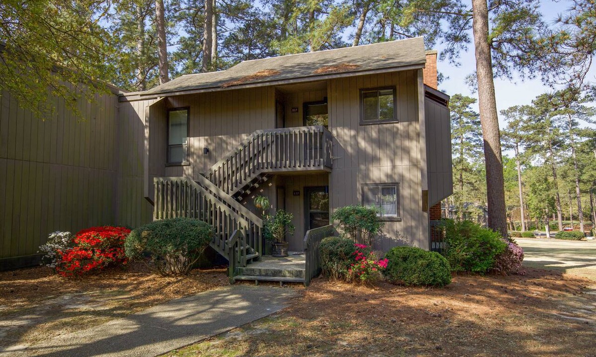 Pinehurst Condo | 217 Prince Manor - 2 Bedroom/2 Bathroom Condo With View of Pinehurst No. 5