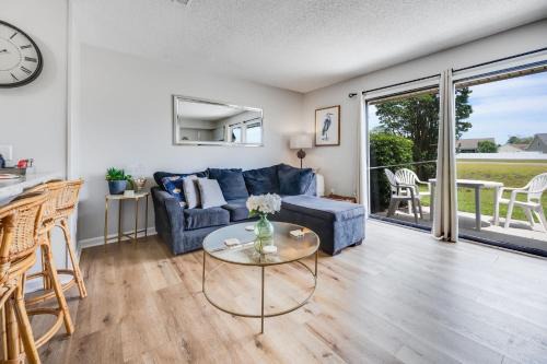 Surfside Beach House | 2BR at Grand Palms Resort Close to Beach