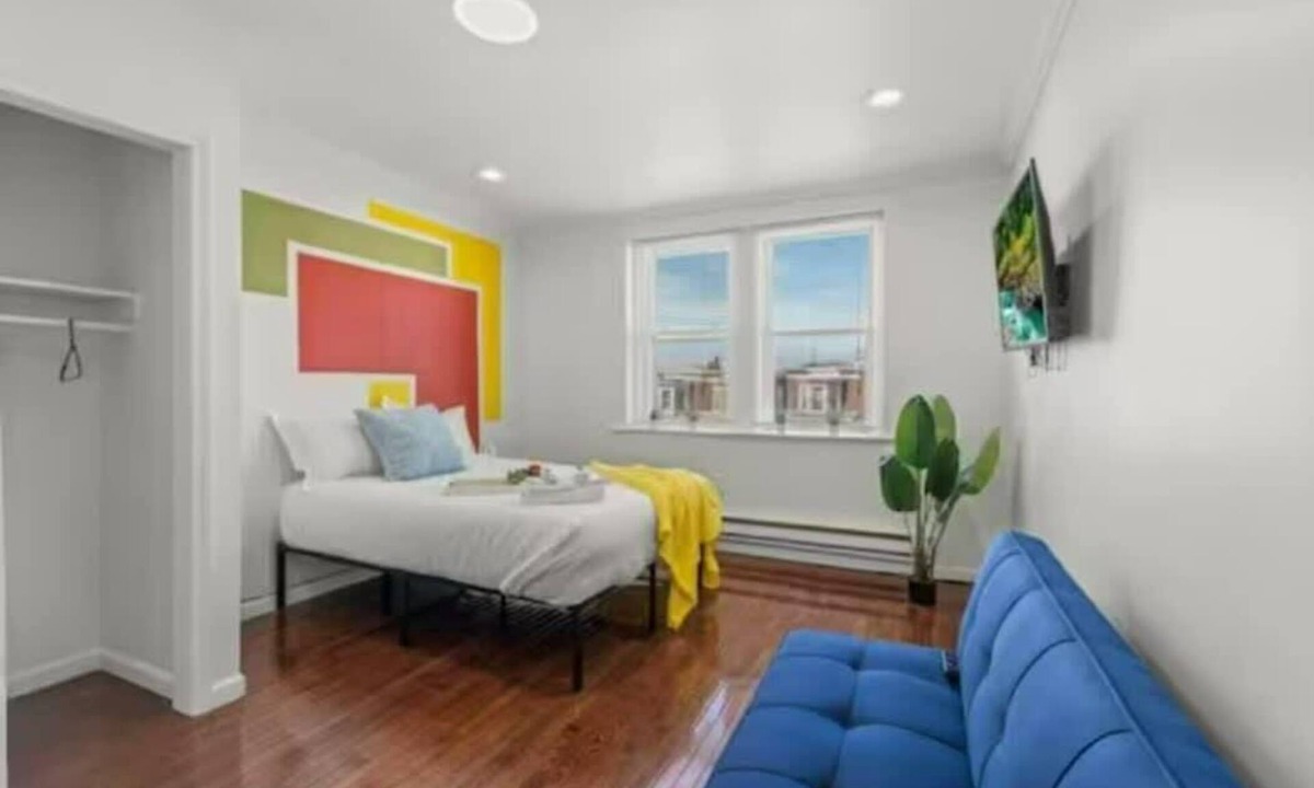 West Philadelphia Apartment | 2BR Comfortable Family Apartment