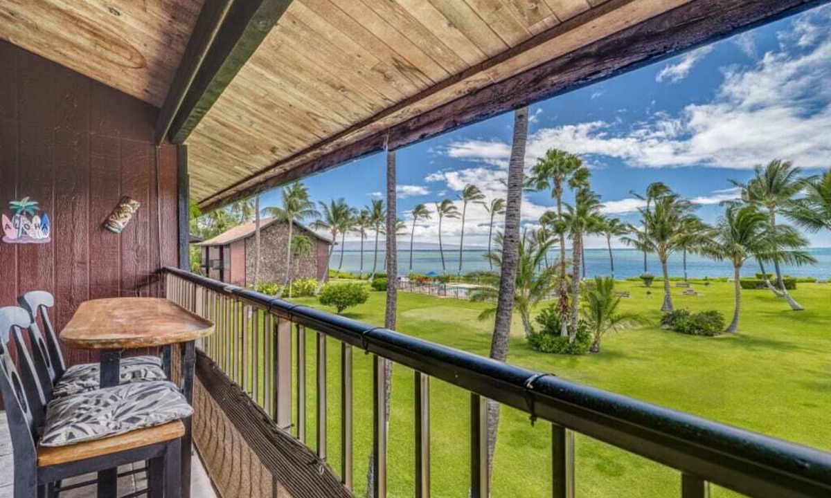 Kaunakakai Condo | 2BR Ocean Views W/Large Lanai - Molokai Shores