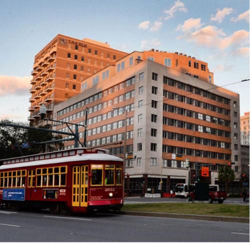 Central Business District Apartment | 2BR Spacious Condos Downtown New Orleans