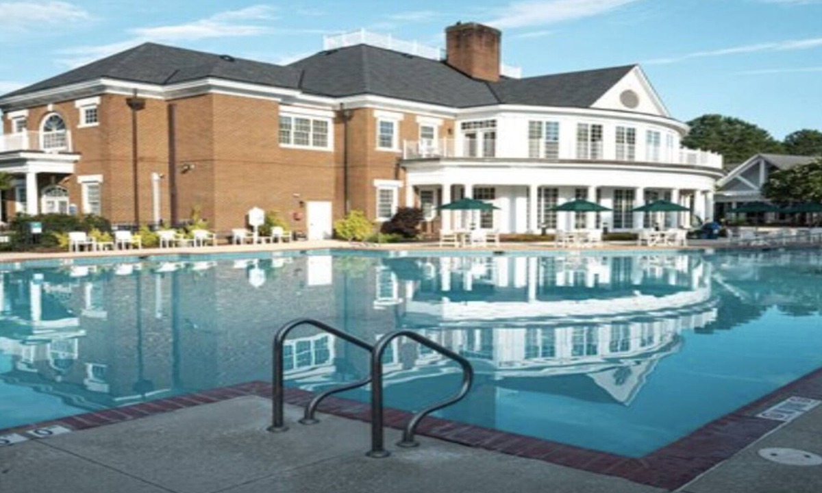 Berkeley Resort | 2nd Fabulous 4-bedroom resort! Integrated rooms designed for family fun.