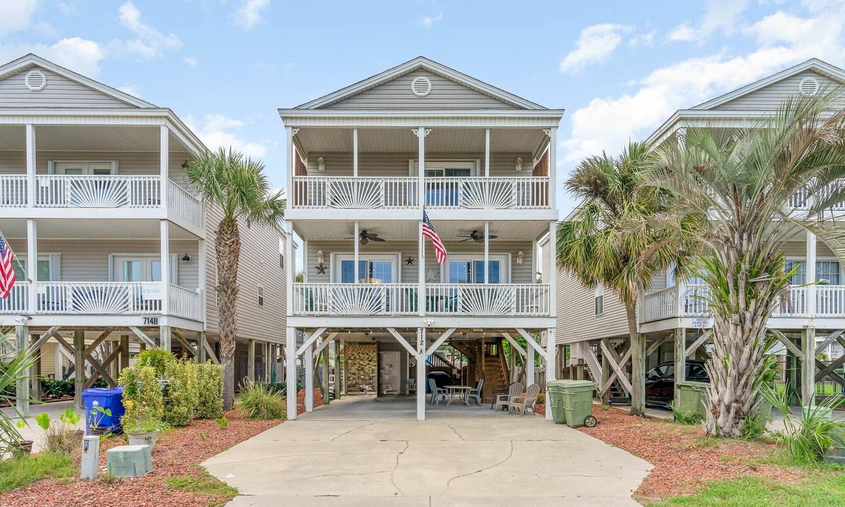 Long Bay Estates House | 2nd Row 4 BR with a Private Pool! Tide Down