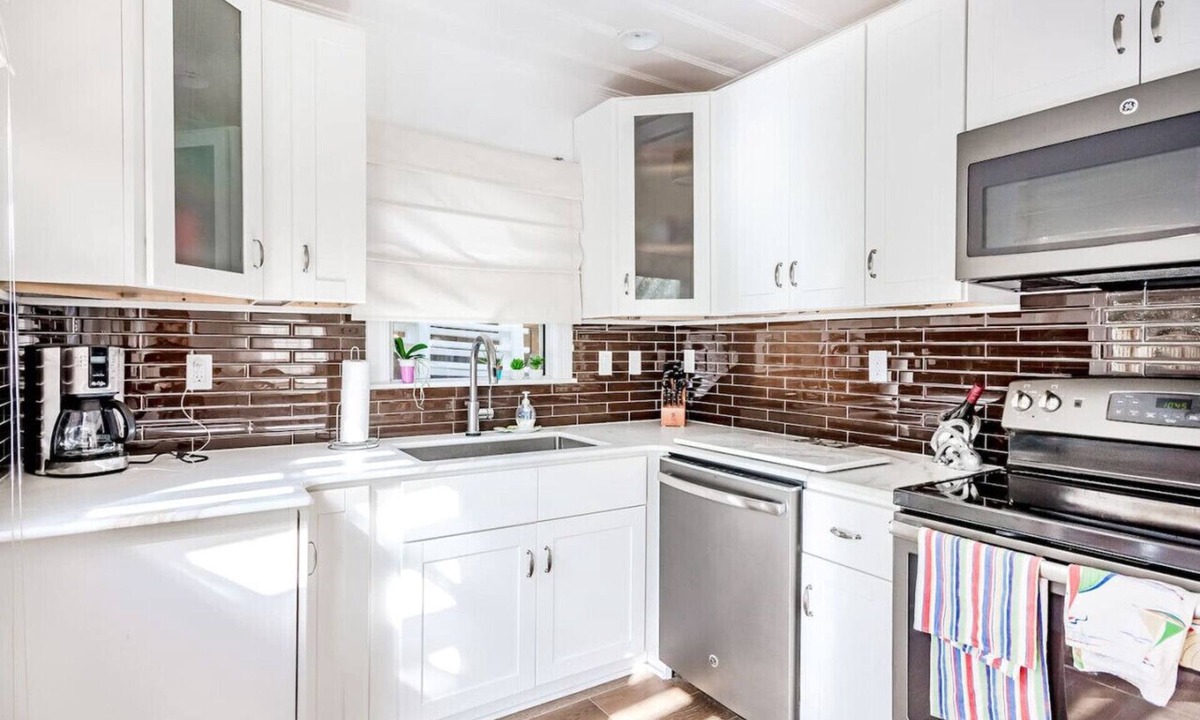 Neptune Beach House | 3/2 Pool Home - 2 blocks from bch - w/ Golf Cart!