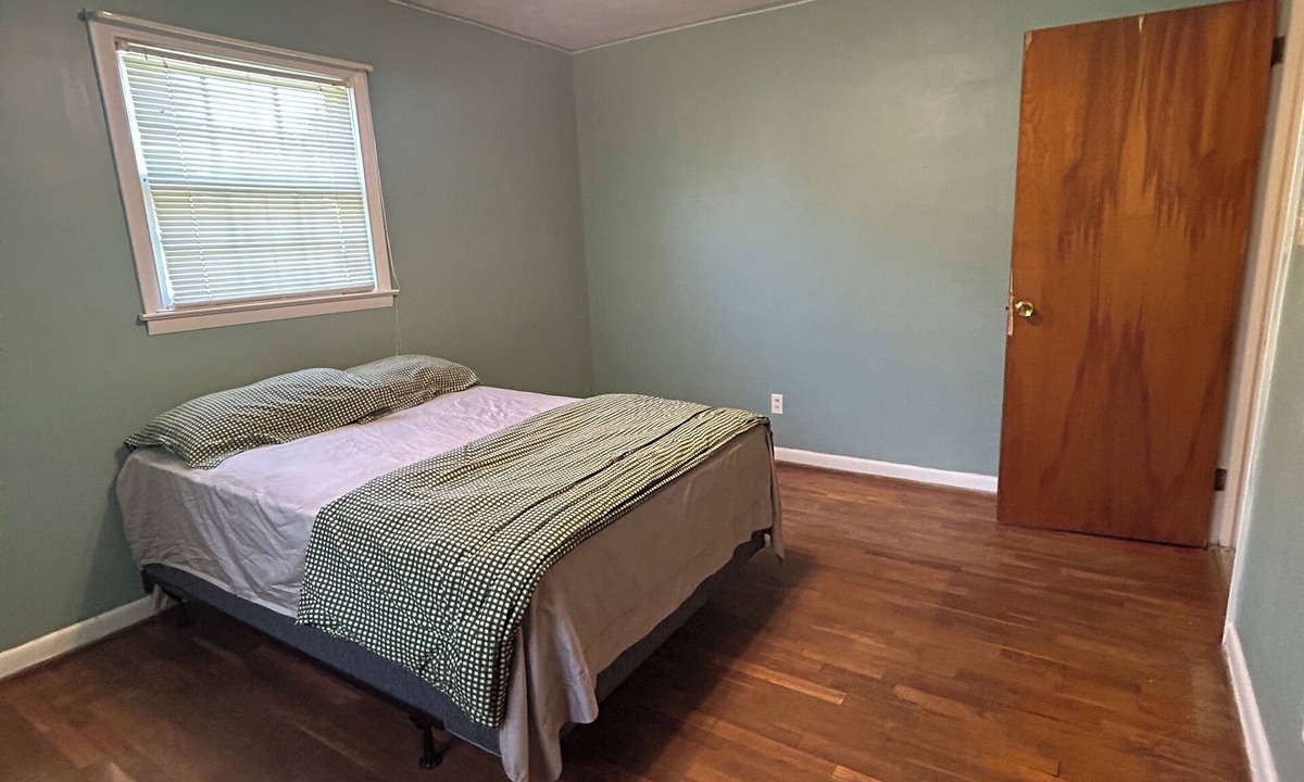 Paw Creek House | 3-bedroom house in welcoming Charlotte with cool AC