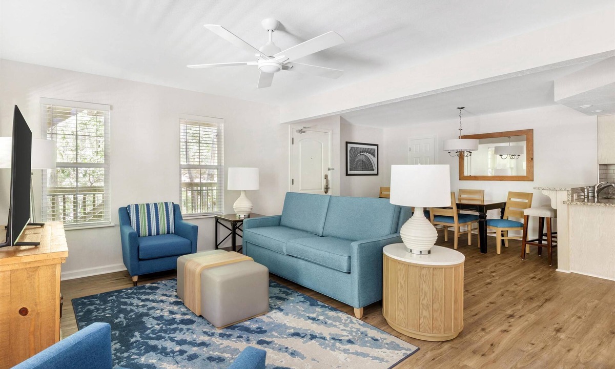 Sea Scape Hotel | 3 Woodland 1BR Suites w/Kitchen l Close to Kitty Hawk Beach - 1.1 mi Away