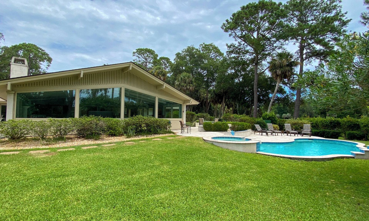 Oceanside House | 34 North Live Oak at The Sea Pines Resort