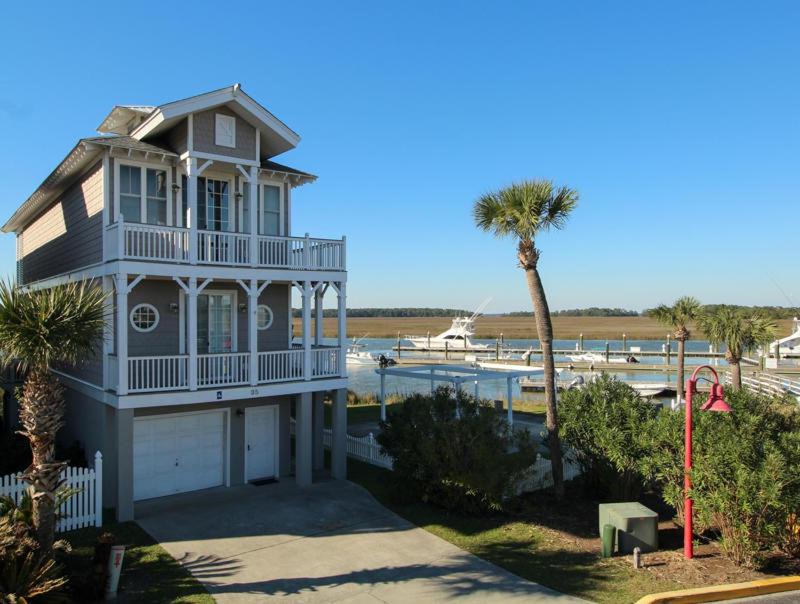 Bonito Boathouses House | 35 Quarterdeck - Three Bedroom House