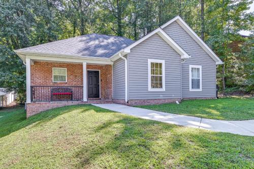 Paw Creek House | 3BD House w/Quiet Living, City Access: 6Mi to DTWN