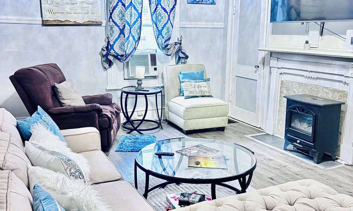 Waycross Apartment | 4-bedroom apartment in superb Waycross with AC, WiFi. Enjoy your stay
