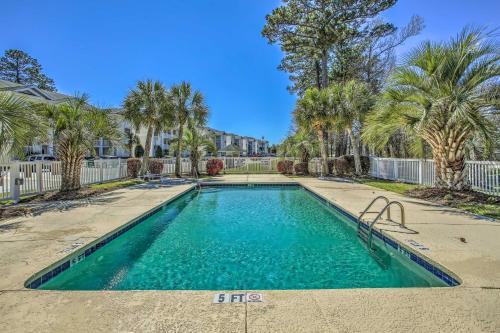 Carolina Forest House | 4 Mi to Broadway at the Beach: Golf Resort Getaway