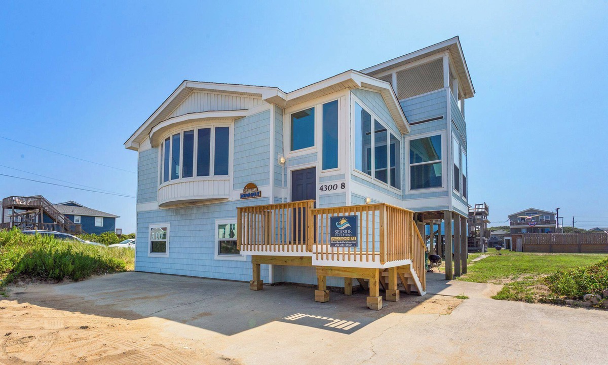 Sea Retreat House | 4080 Betcha Like It * Across the Street from Beach