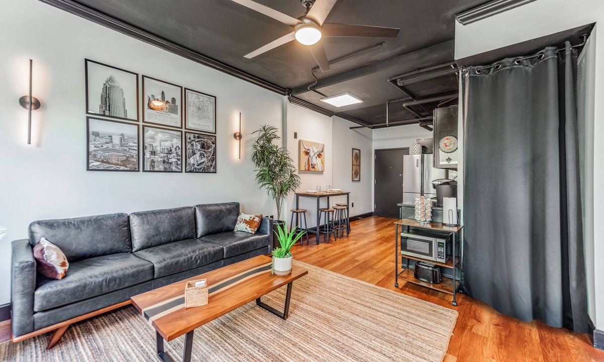 Fourth Ward Condo | 4th Ward Industrial in the Heart of Charlotte