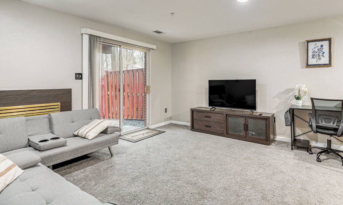 Montpelier Apartment | 5 Mi to Main St! Cozy Couple's Escape in Laurel