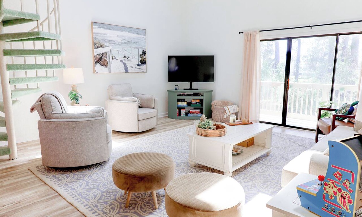 Little River Condo | 5 minutes to Cherry Grove! Stay in style and comfort at the beach!
