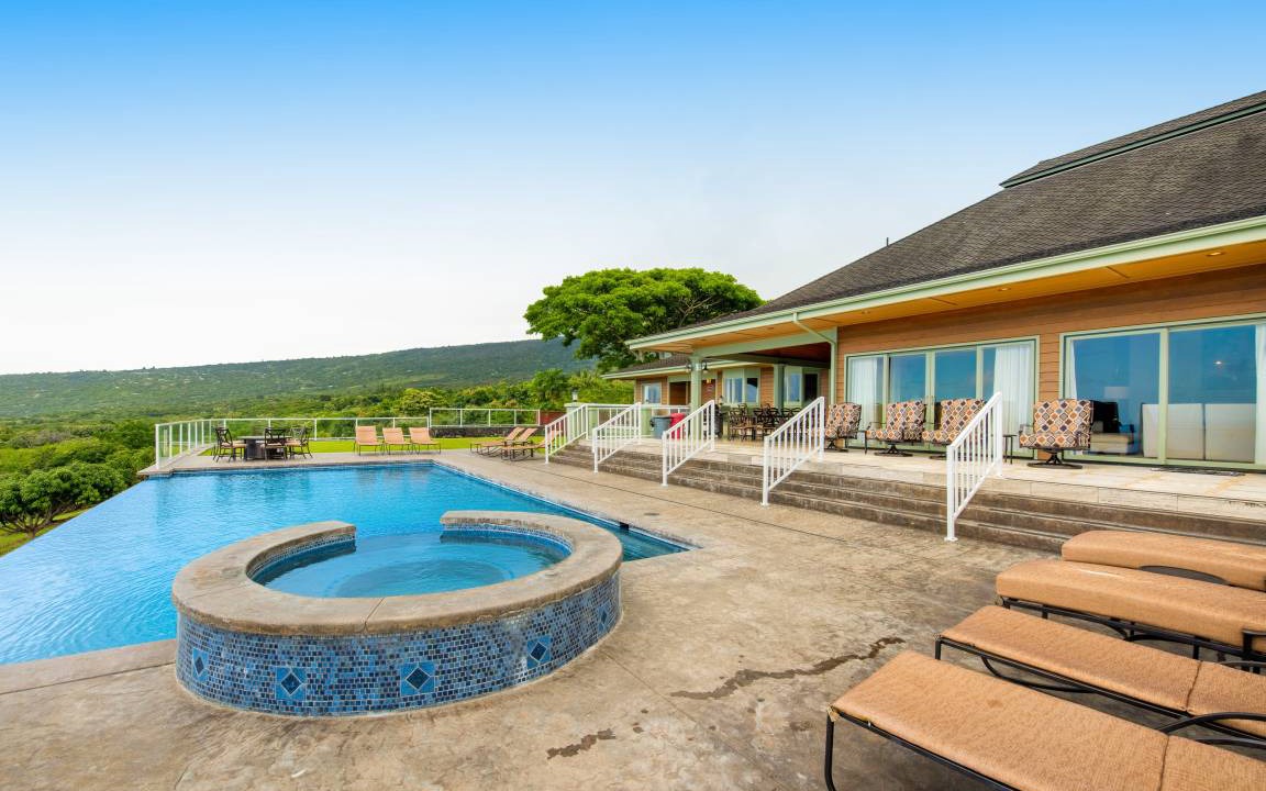 Honaunau-Napoopoo House | 595 m² House ∙ 3 bedrooms ∙ 20 guests