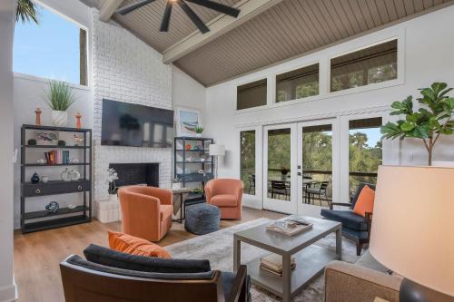 Oceanside House | 6966 Fairway One at The Sea Pines Resort