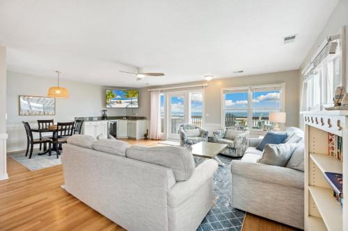 South Nags Head House | 7041 - Toes in the Sand