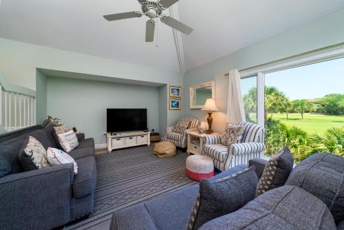 Spinnaker Beachhouses Villa | 741 Spinnaker Beach House