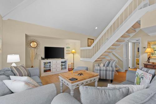 Spinnaker Beachhouses Villa | 760 Spinnaker Beach House