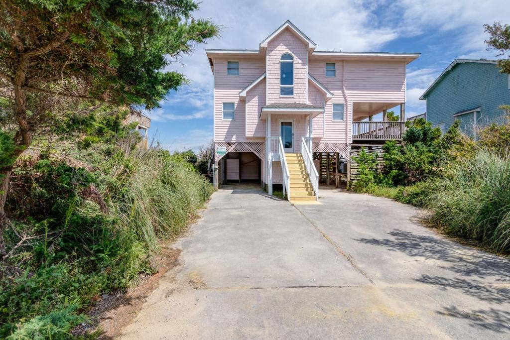 Avon House | 7675 - Sweet Caroline by Resort Realty