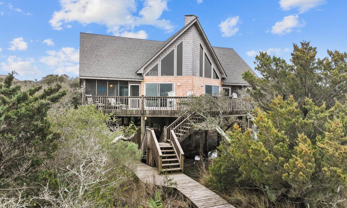 Frisco House | 7828-Fantastic Frisco, Views of the Sound, Sun Deck, Fido Friendly, Sleeps 8.