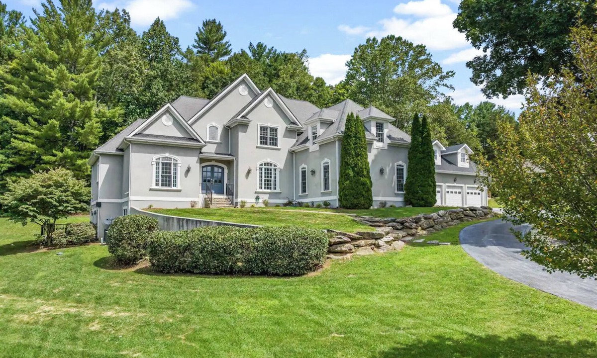 Fletcher House | 8BR Resort Estate with Pool and Theater