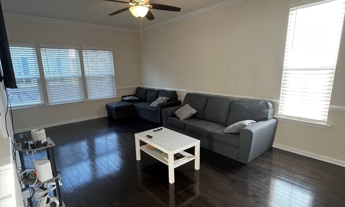 South Norfolk House | A place to stay with a full gym in Chesapeake