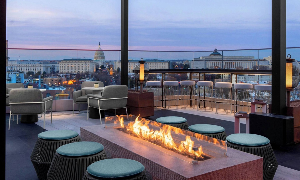 Navy Yard Hotel | AC Hotel by Marriott Washington DC Capitol Hill Navy Yard