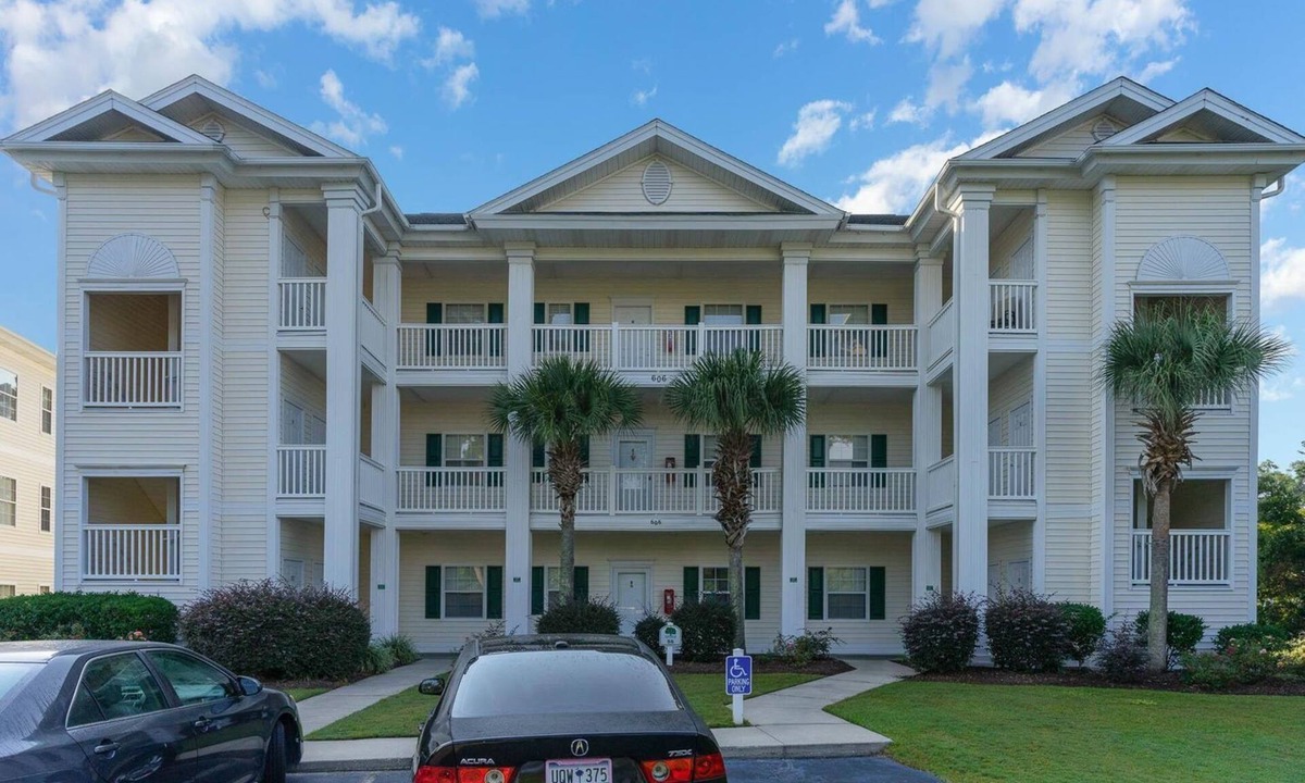 Carolina Forest Condo | Affordable Family Condo at River Oaks Golf Course Plantation Condo