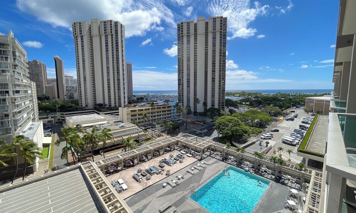 Ala Moana House | Ala Moana Hotel @10Fl Partial Ocean 2Beds /4person