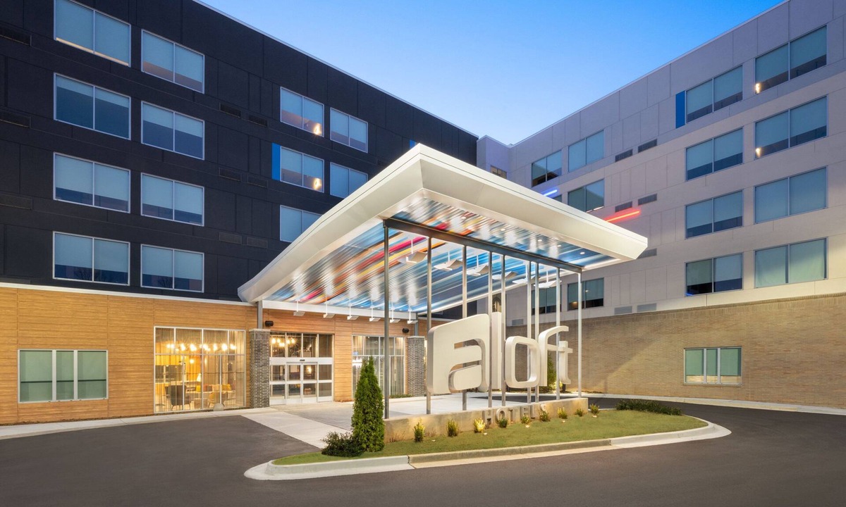 Lawrenceville Hotel | Aloft by Marriott Lawrenceville Sugarloaf