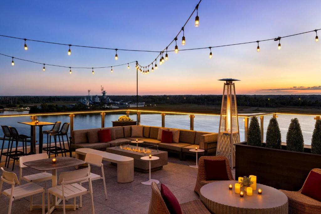 Downtown Wilmington Hotel | Aloft by Marriott Wilmington at Coastline Center