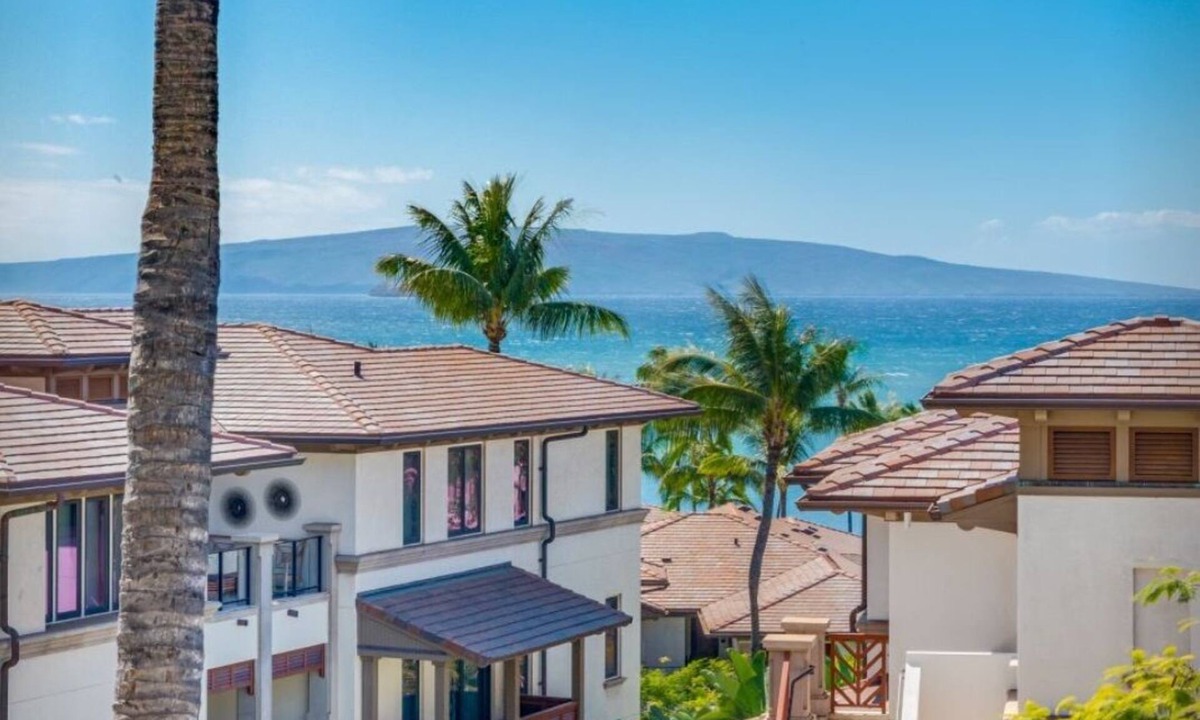Wailea Condo | Aloha Kai Suite at Wailea Beach Villas. Penthouse 205. Ocean View. 3 BR/3 BA