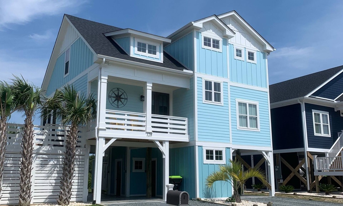 Holden Beach House | Amazing marsh view and close to beach!