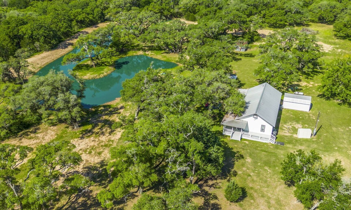 Sublime House | *Amazing Views* 9 Acres*Outdoor Games*Wineries & Waterpark*