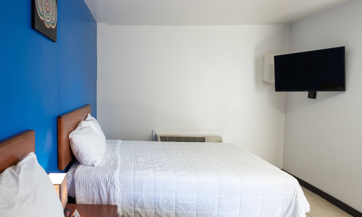 Mid City North Hotel | American Inn