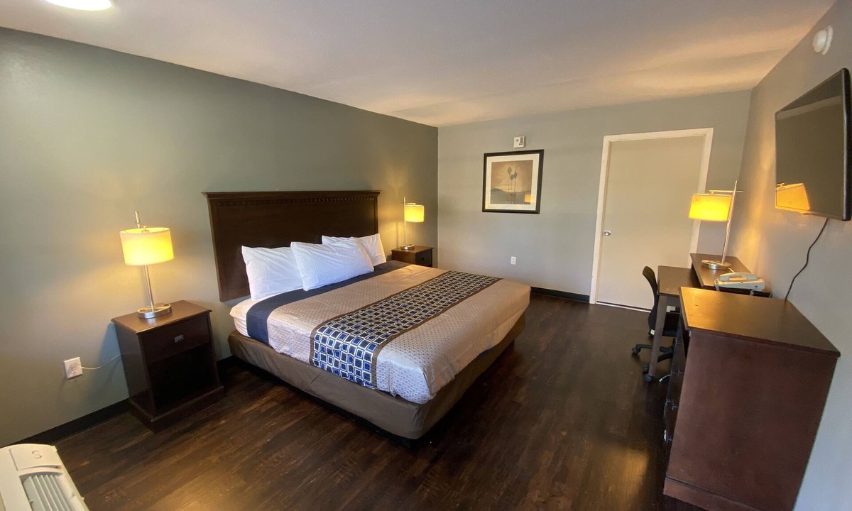 Gainesville Hotel | Americas Best Value Inn Gainesville