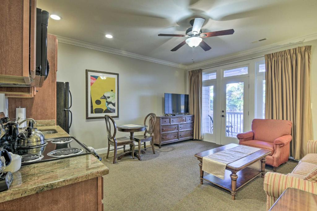 Spring Lake House | Anderson Creek Club Condo w/Community Amenities!