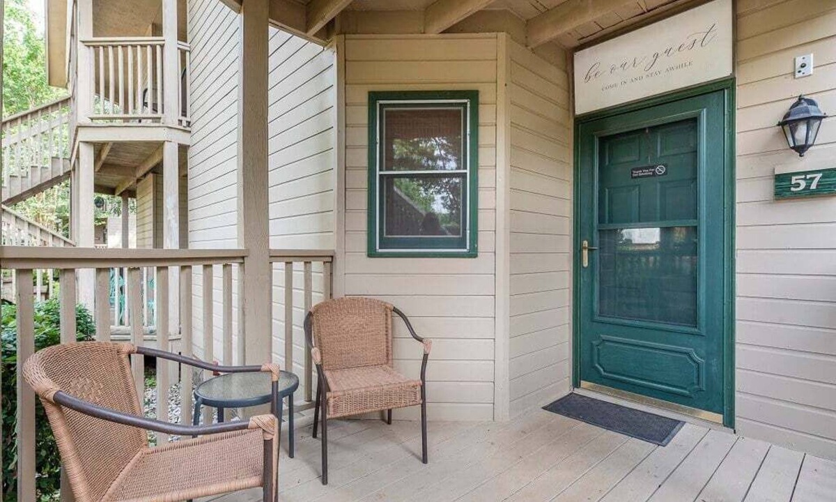 Lake Lure Apartment | Apple Valley 57 at Rumbling Bald
