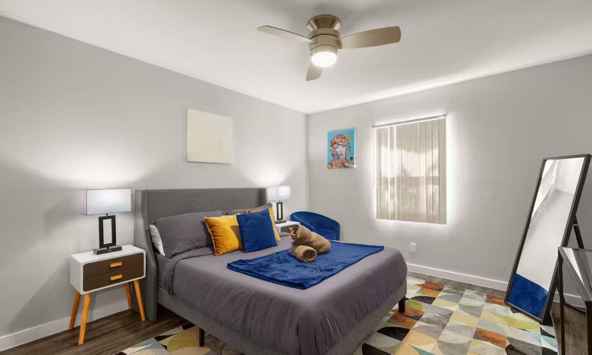 Hyde Park Apartment | ATX Casa Norte BnB ~ Near Hyde Park & UT Campus