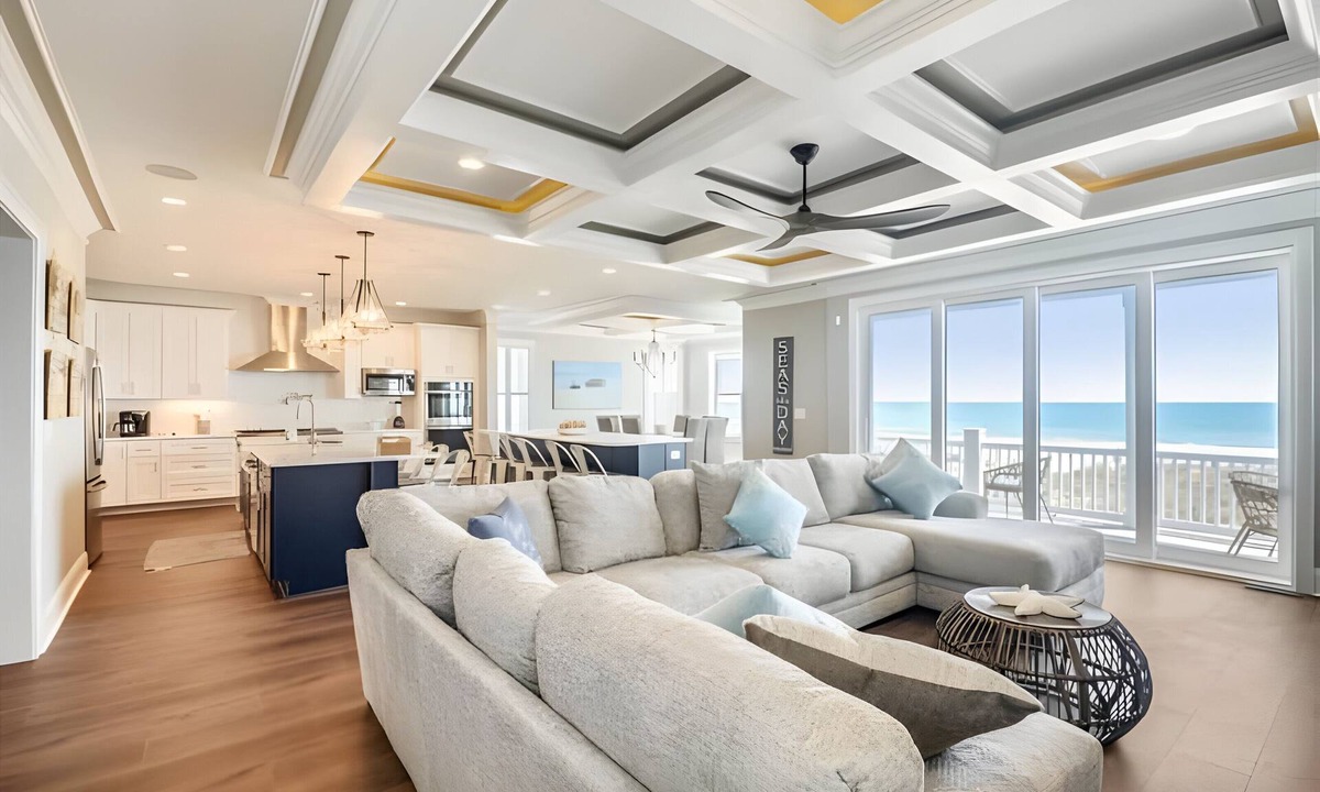 Windy Hill House | Bailey's Lighthhouse